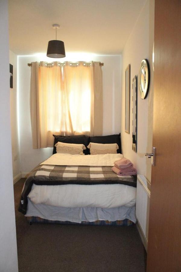 Two Bedroom Apartment, Free Parking, Close To Uclan And Free Wifi Престон Экстерьер фото